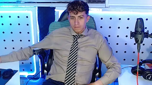 Darko0717 online show from 26, 9, 2025