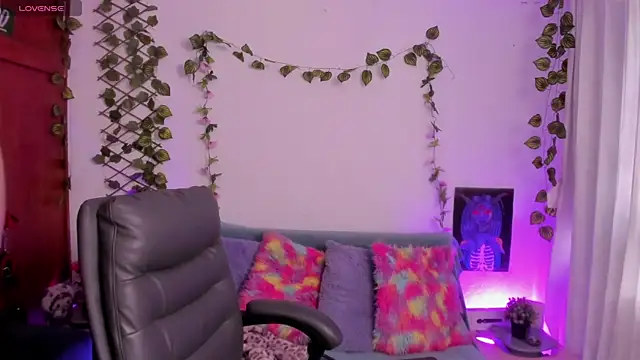 Cata green online show from 22, 9, 2025