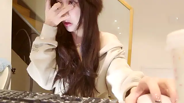 Serena-AU online show from 15, 1, 2025