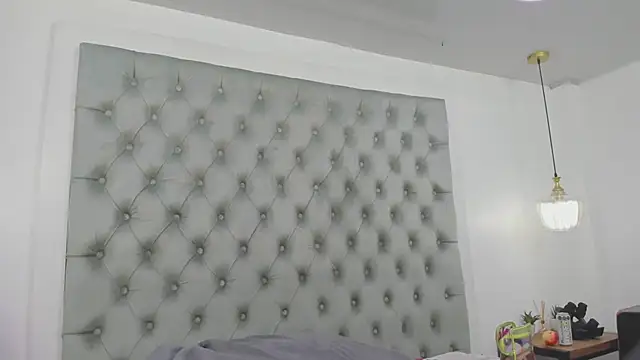 anette cooper online show from 2, 2, 2026