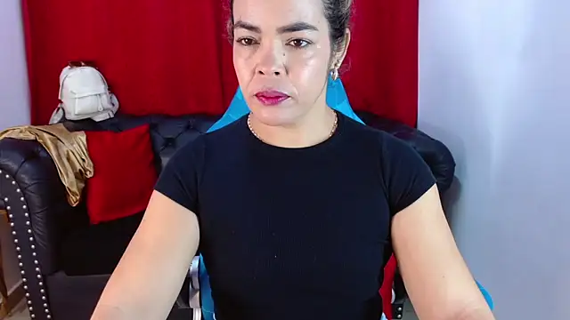 Abril Beltran  online show from 28, 2, 2026