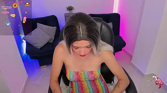 emilly smith 1 online show from 3, 8, 2026