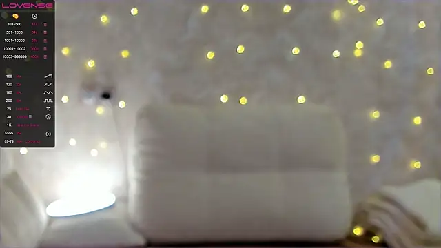 Snapshot of EvaSileZ chatting on 19, 9, 2025 EvaSileZ online show from 19, 9, 2025