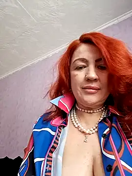 KiraXTender online show from 8, 3, 2025