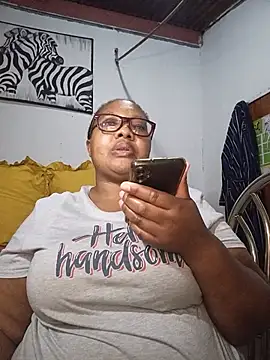 YELLOW BONE online show from 29, 6, 2026