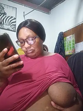 YELLOW BONE online show from 6, 7, 2026
