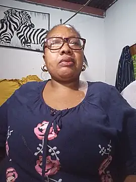 YELLOW BONE online show from 2, 8, 2026