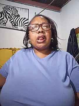 YELLOW BONE online show from 4, 8, 2026