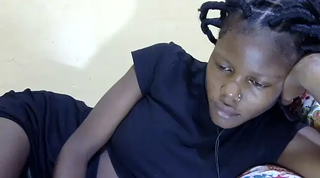 Snapshot of Slender-simple1 chatting on 3, 2, 2025 Slender-simple1 online show from 3, 2, 2025