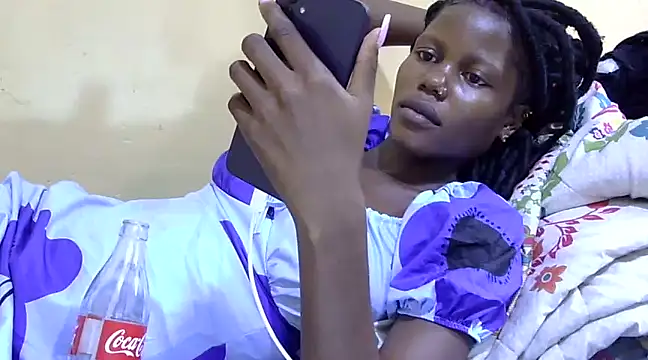 Snapshot of Slender-simple1 chatting on 23, 2, 2025 Slender-simple1 online show from 23, 2, 2025