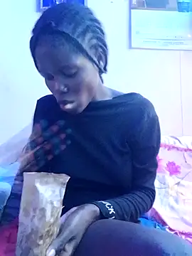 Snapshot of Slender-simple1 chatting on 9, 10, 2025 Slender-simple1 online show from 9, 10, 2025