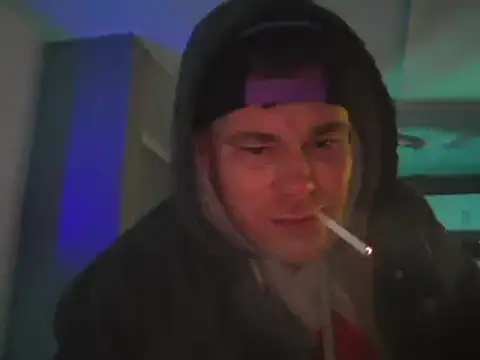 Snapshot of ACABFTP chatting on 5, 10, 2025 ACABFTP online show from 5, 10, 2025