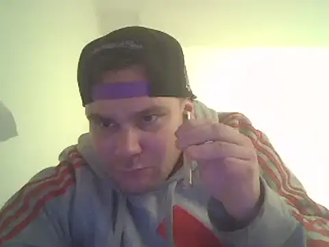 Snapshot of ACABFTP chatting on 9, 10, 2025 ACABFTP online show from 9, 10, 2025