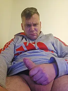 Snapshot of ACABFTP chatting on 21, 10, 2025 ACABFTP online show from 21, 10, 2025