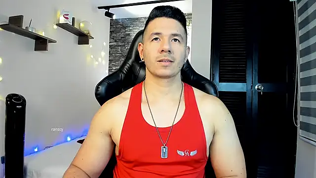 Snapshot of ransoj chatting on 5, 12, 2024 ransoj online show from 5, 12, 2024