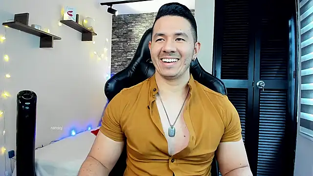 Snapshot of ransoj chatting on 1, 1, 2025 ransoj online show from 1, 1, 2025