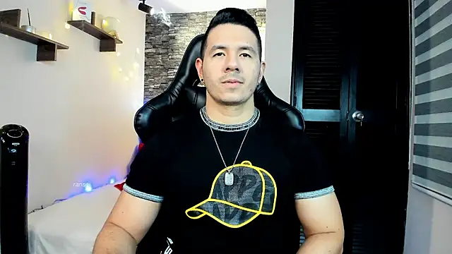 Snapshot of ransoj chatting on 3, 1, 2025 ransoj online show from 3, 1, 2025