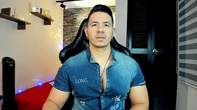 Snapshot of ransoj chatting on 1, 2, 2025 ransoj online show from 1, 2, 2025