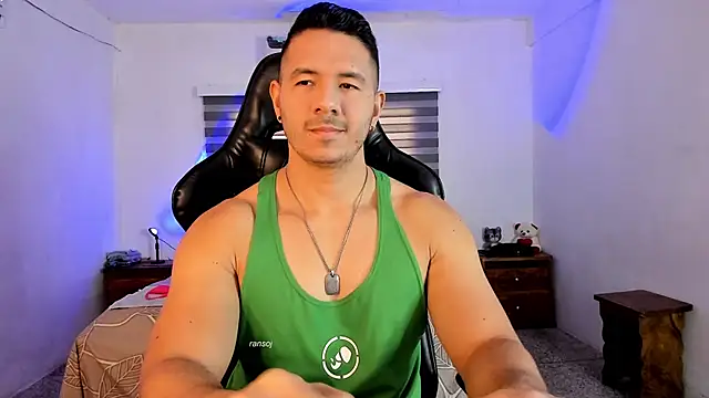 Snapshot of ransoj chatting on 1, 10, 2025 ransoj online show from 1, 10, 2025