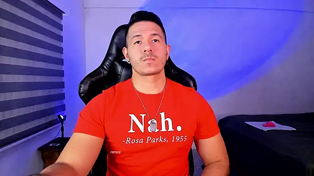 Snapshot of ransoj chatting on 4, 10, 2025 ransoj online show from 4, 10, 2025