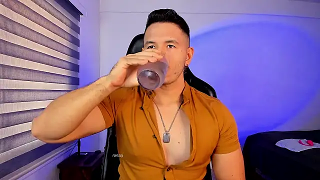 Snapshot of ransoj chatting on 21, 10, 2025 ransoj online show from 21, 10, 2025