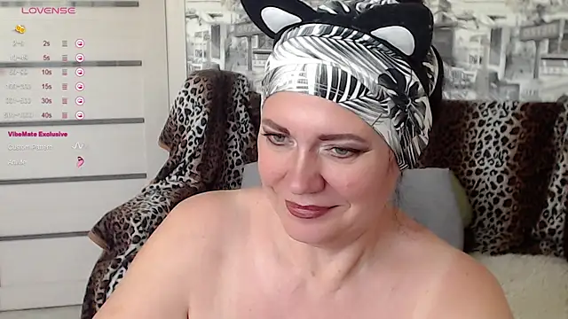 Snapshot of your_space chatting on 5, 7, 2026 your space online show from 5, 7, 2026