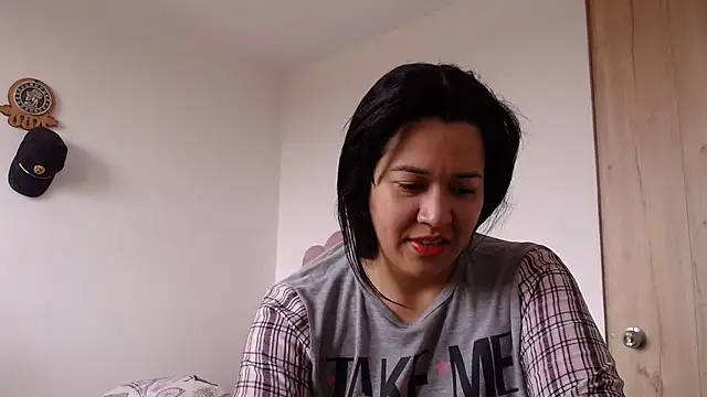 Snapshot of lady_hot2xx chatting on 15, 7, 2026 lady hot2xx online show from 15, 7, 2026
