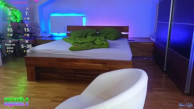 Snapshot of melinastyles chatting on 12, 2, 2025 melinastyles online show from 12, 2, 2025