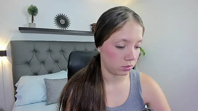 nataly rodri online show from 24, 9, 2025