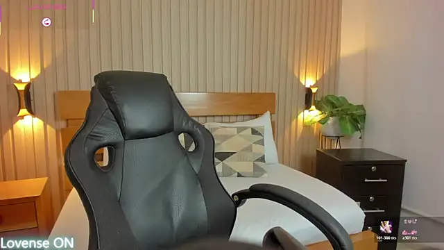 nataly rodri online show from 28, 11, 2025