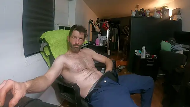 Snapshot of leanjamesdean chatting on 20, 2, 2025 leanjamesdean online show from 20, 2, 2025