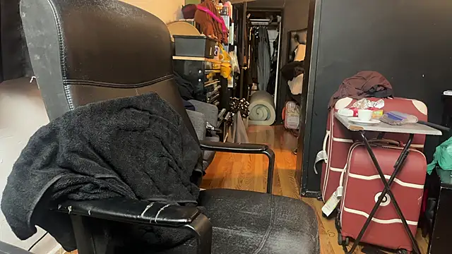 leanjamesdean online show from 2, 12, 2025