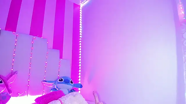 Snapshot of AliiceBrown_ chatting on 23, 2, 2025 AliiceBrown online show from 23, 2, 2025