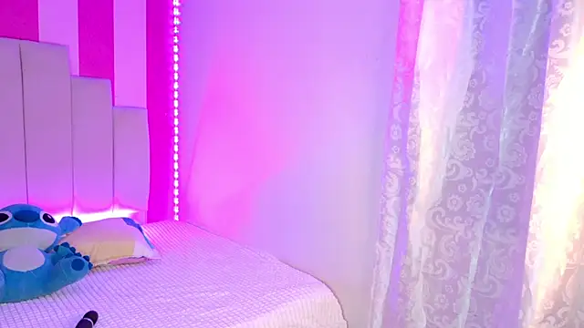 Snapshot of AliiceBrown_ chatting on 12, 2, 2026 AliiceBrown online show from 12, 2, 2026