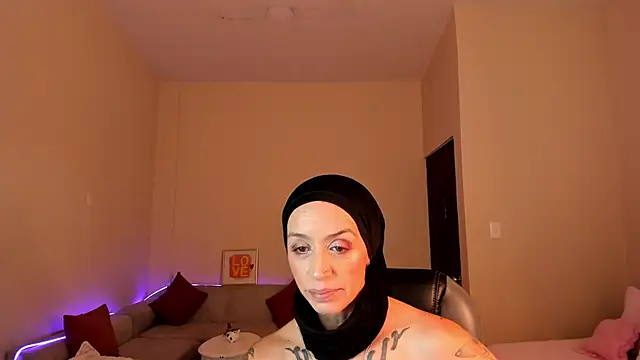 Kristen Garner online show from 1, 7, 2026