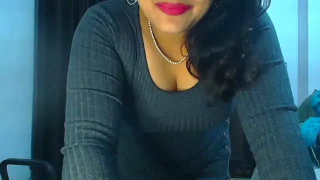 Snapshot of Maria_55 chatting on 20, 12, 2024 Maria 55 online show from 20, 12, 2024