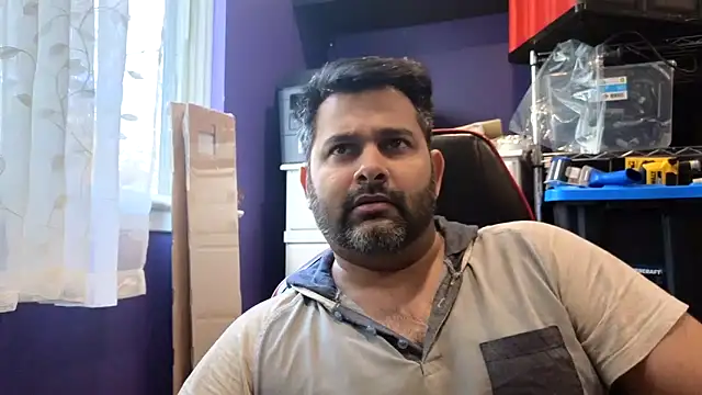 Sakhtlaundaz online show from 8, 5, 2026