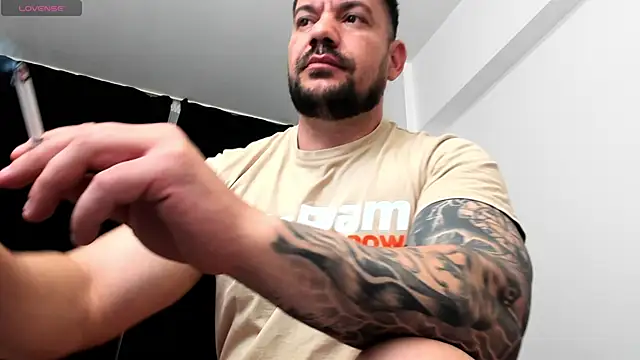 musclemonster31 online show from 4, 11, 2025