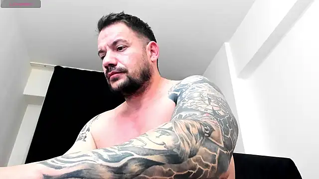 musclemonster31 online show from 3, 2, 2026