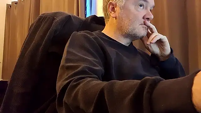 MichOxxford online show from 30, 10, 2025