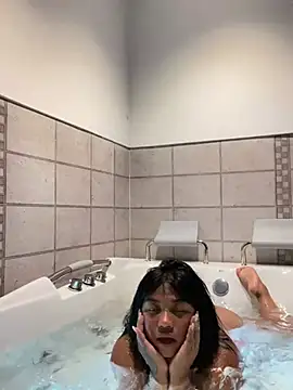 Emily restrepo online show from 3, 1, 2025