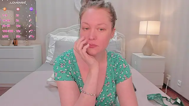 CutieGinger online show from 9, 5, 2026
