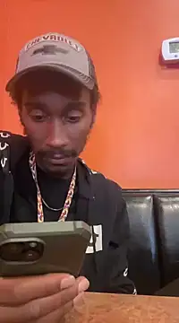 ITSONLYKENNY online show from 15, 2, 2025