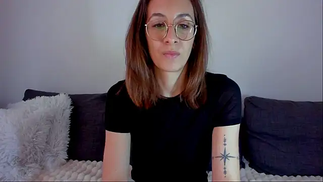 Snapshot of DesireMore90 chatting on 24, 2, 2026 DesireMore90 online show from 24, 2, 2026