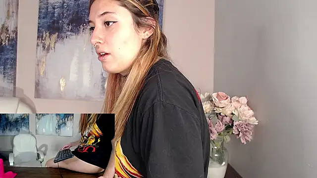 chubby vanniie  online show from 5, 2, 2025