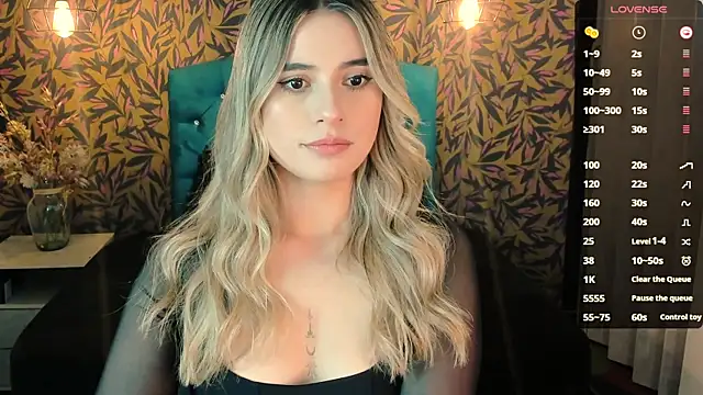 KiaraCarter online show from 11, 1, 2025