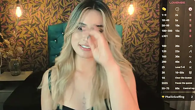 KiaraCarter online show from 14, 1, 2025