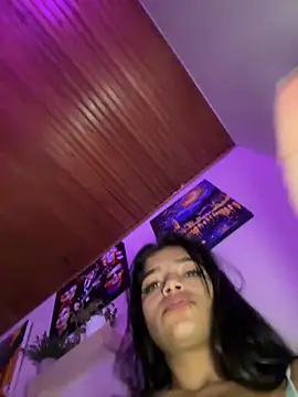 AgathaGeorgiou online show from 2, 7, 2026