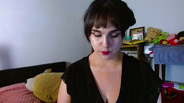 collette beaufoy  online show from 12, 6, 2026