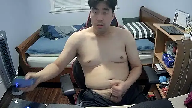 Snapshot of Koreanboy171 chatting on 7, 3, 2026 Koreanboy171 online show from 7, 3, 2026